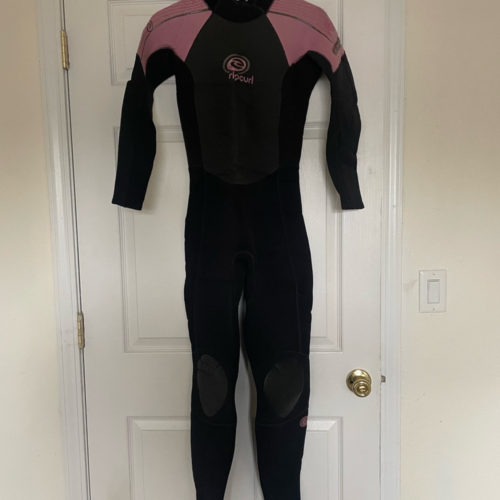 Ripcurl Women’s Black And Pink Full Length Wetsuit Sealed Classic 4.3 Size 12